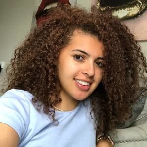 Meet your Posher, Alanis